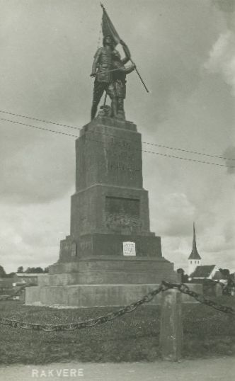 Foto: Parikas, Johannes ja Peeter. TLM F 9870:139, Tallinna Linnamuuseum, http://www.muis.ee/portaal/museaalview/1420321.