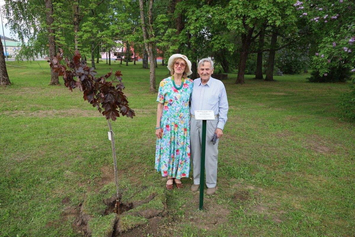Foto: Tiit Uus. Rein Einasto ja koos abikaasa abikaasa Maie Kolditsaga.