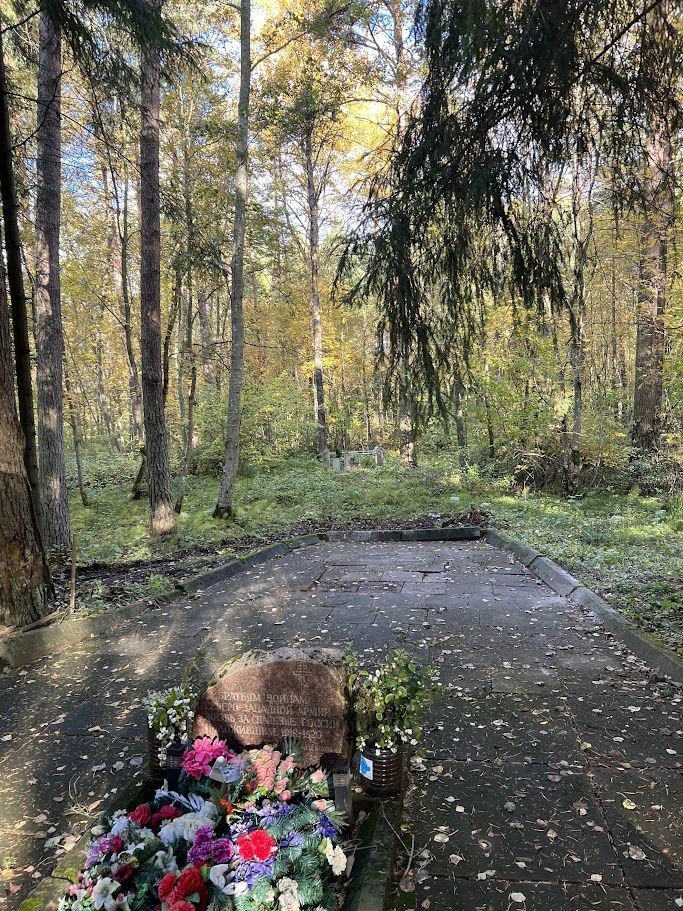 Foto: https://esm.ee/monumendid/, https://photos.google.com/share/AF1QipOd3-PTszphmTyFLQHGX7YumW0cIfSD6p0L9AxNmDAQT76gYS9ZhqnC-LIZgPArhw?key=bS1KMUwyQ0N0aEtwNVdDdzRVMlBYOWxnWWEtQU9R