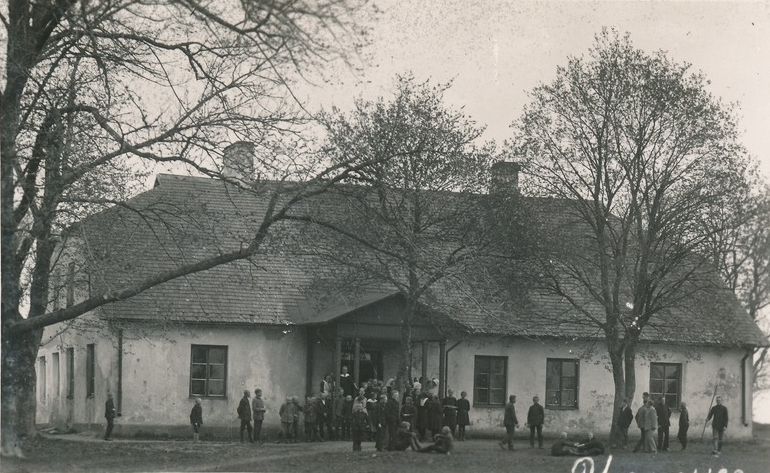 Unukse algkool Kalvi vald, RM F 105:270, Virumaa Muuseumid SA, http://www.muis.ee/museaalview/1323259. 